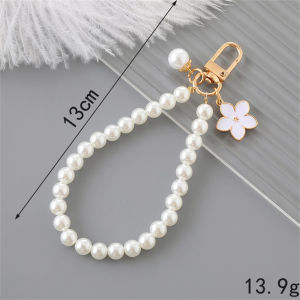 Elegant Imitation Pearl Chains Keychains Luxury Tag Keyrings Earphone Friend Gifts Souvenir Jewelry