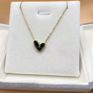 KALUNG TITANIUM WANITA TERBARU LIONTIN LOVE