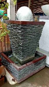 (Pre oder) ลูกหมุนฐานคางหมู ลูกหมุน หินหมุน หินกลิ้ง  หินหมุนมงคล หินหมุนฮวงจุ้ย หินหมุนเสริมฮวงจุ้ย หินหมุนตั้งโต๊ะ หินหมุนน้ำพุ สีทูโทน ขนาดใหญ่ น้ำตก น้ำพุ อ่างน้ำล้น อ่างเลี้ยงบัว บ่อปลา อ่างเลี้ยงปลา ของแต่งบ้าน ของแต่งสวน