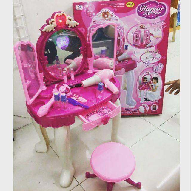 Makeup vanity store set for kids