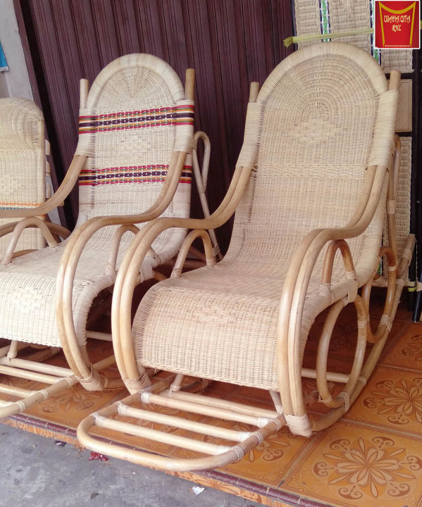 Kursi goyang rotan alami dewasa / kursi santai malas goyang / Kursi rotan  outdoor santai terbaru | Lazada Indonesia