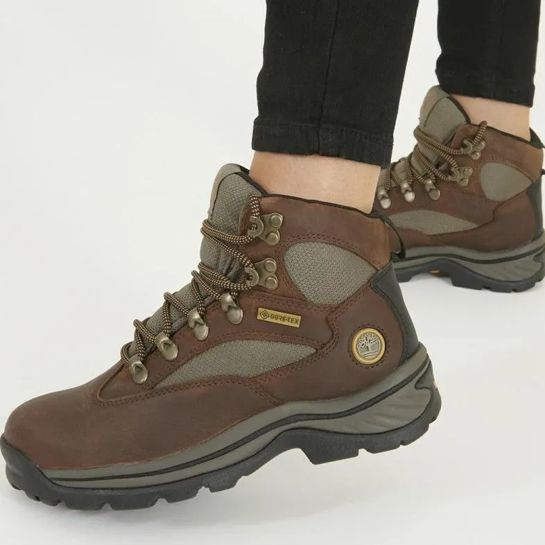 Sepatu deals hiking timberland