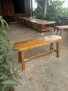 ม้านั่งไม้อคาเซีย ผลิตจากไม้แผ่นเดียว แข็งแรงทนทาน