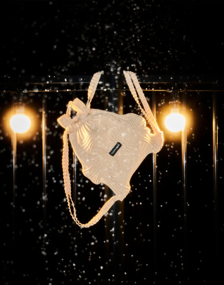 PLEATSMAMA Bow Backpack Glitter Knit Bag - 6 Colors | Lazada