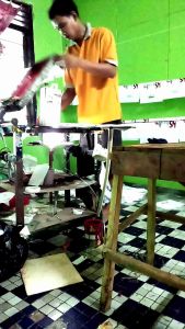 Plastik plong 25x35 Plus sablon isi 200pcs