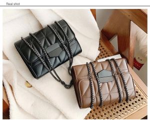 OURBAG Tas Selempang Wanita Tas Fashion Rantai Tas Selempang Wanita Kekinian