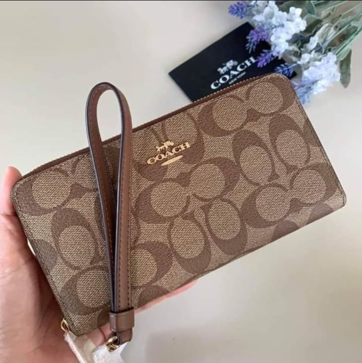 Coach 2025 wallet authentic