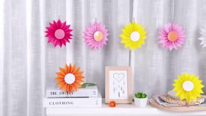 Colorful Hanging Decorative Paper Fan Spring Daisy Flower Hanging Ceiling Sign Daisy Retro Hippie Party Supplies
