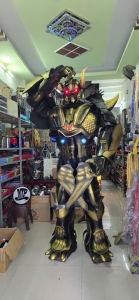 Robot Ngưu ma vương khổng lồ