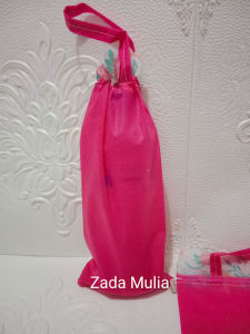 12 pcs Tas Botol Serut 600 ml Kain Spunbond Tebal 40 Gsm Ukuran 13x31 cm Pouch kantong souvenir