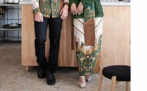 Batik Couple Modern By Wid Batik Baju Kemeja Kondangan Panjang Kebaya Wisuda NIRMALA