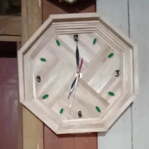 Kerajinan Tangan Dari Stik Es Krim: Jam Dinding Unik & Eksotik