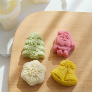 30g Plastic Material Mooncake Mold Christmas Series Stamps Moon Cake Moulds for Mid-Autumn Festival Baking Mooncakes