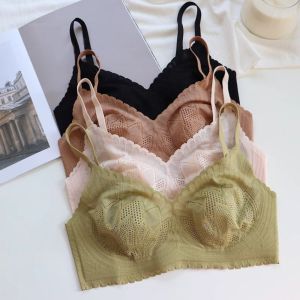 LANGJ บางเฉียบ บราตาข่ายลูกไม้ ป้องกันการกระแทก ไร้รอยต่อ บราไร้สายแบบลึก V หวาน ป้องกันการหย่อนคล้อย ชุดชั้นในแบบดันทรง สาวๆ