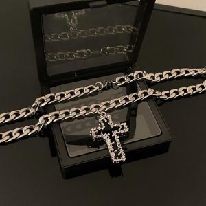 Hip-hop Style Cross Necklace for Men Women Thick Clavicle Chain Fashion Necklace Jewelry Gift
