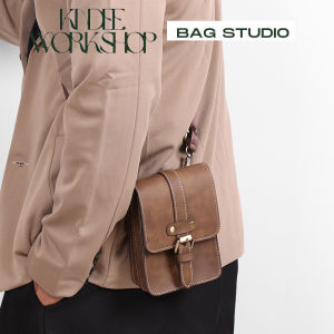 Giỏ đeo chéo size bé đựng điện thoại túi thời trang da lộn móc trước đen nâu bóp mini ngang hông phong cách KINDEE