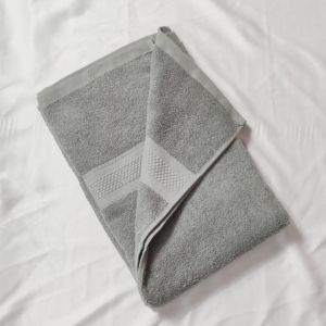 Handuk Mandi Premium Hotel / Handuk Dewasa 70 x 140 cm Gramasi 400