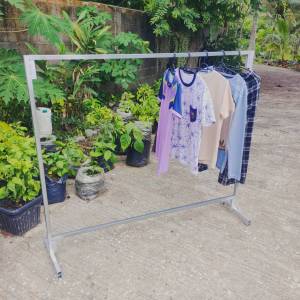 เหล็ก 1 นิ้ว ทน แข็งแรง ราวตากผ้าถอดประกอบได้ ราวแขวนเสื้อเหล็กกัลวาไนซ์ ราวผ้าตลาดนัด เหล็กกันสนิม MT074