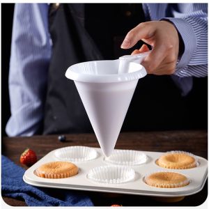Adjustable Hand-held Cream Funnel Chocolate &Pancake Batter Funnel DIY Cake Decorating Dispenser Kitchen Baking Tool