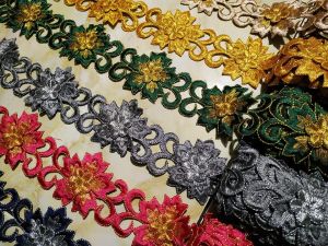 Renda Bordir Roll Seruni: Dekorasi Interior yang Cantik dan Tahan Lama