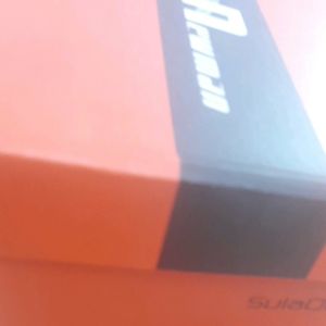 Giày thể thao độn đế siêu nhẹ giành cho bé trai và bé gái