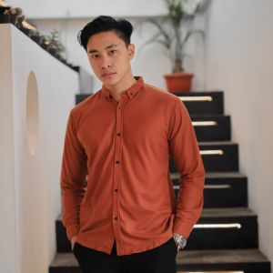 Kemeja Panjang Kemeja Polos Kemeja Slimfit Kemeja Formal Besic Kemeja Kantor Lengan Panjang Cokelat