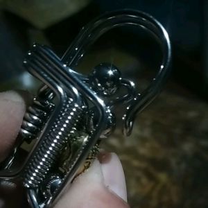 móc khóa inox mặt phật làm thủ công độ bền cao sang trọng độc đáo