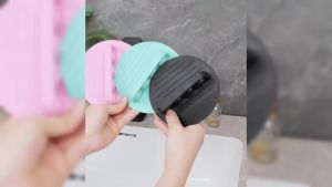 Bộ 2 miếng chà tắm bằng cao su mềm găng tay tắm tẩy tế bào chết dịu nhẹ phiên bản nâng cấp 2026 dụng cụ làm sạch sâu khi tắm dùng để massage và loại bỏ tế bào chết phù hợp với mọi loại da (2 chiếc - màu đen).