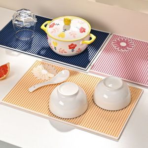 OKDEALS01 Quick-drying Kitchen Drain Mat Foldable Soft Rubber Heat Insulation Pad Stylish Non-slip Table Placemat for Home