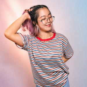 Women Retro Multicolor Striped Short Sleeve T Shirt Loose Casual Crew Neck Soft Basic Tee Summer Top