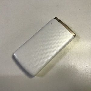 LG X100 LG Smart Folder Original 3.3 Inches 2GB 16GB 4.9MP LTE FM Radio Phones