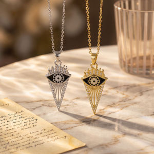 Fashion necklace pendant - Luxury and exclusive small-scale collar chain accessory   眼睛项链女轻奢小众个性铜镶锆吊坠高级感锁骨链饰品
