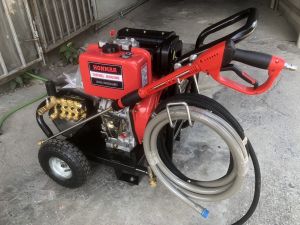 เครื่องฉีดน้ำแรงดันสูงเครื่องยนต์ดีเซล 10 แรงม้า 240 บาร์ Diesel Engine High Pressure Washer ยี่ห้อ XYLON รุ่น 240E