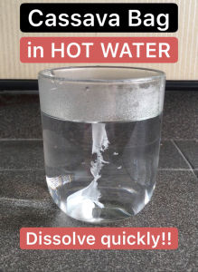 [SG Ready Seller] Biodegradable Dog Poo Bag 23 x 35 cm Cat Poop Pet Waste Bag from Natural Cassava. 70 pieces. Earth rated Organic Compostable from Natural Cassava. Strong. Anti Leak.