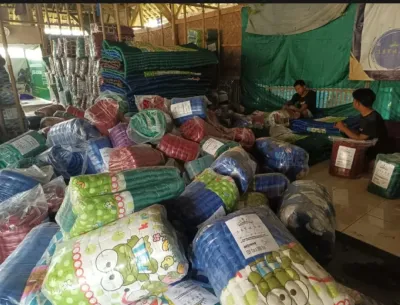 Kasur lantai tebal empuk harga terjangkau desain tradisional nyaman untuk tidur tahan lama semua ukuran banyak variasi karakter pilihaan