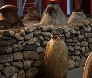 *** GOURMET LUXURY SPECIALTY WINE SET 2x 750ml ***  NATURAL WINE EXPLORER SET ( DISCOVERING ARMENIAN WINES )