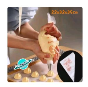 Piping Bag Plastik Sepuit / Plastik Segitiga kue Merk:Master (TEBAL)