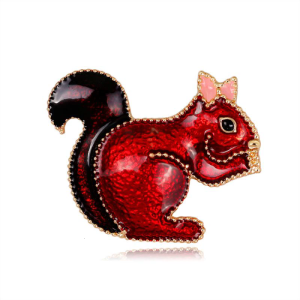 Gorgeous Squirrel Brooch Sweater Shirt Cardigan Animal Brooch Pin Scarf Pins for Fashion Clothing Decoration