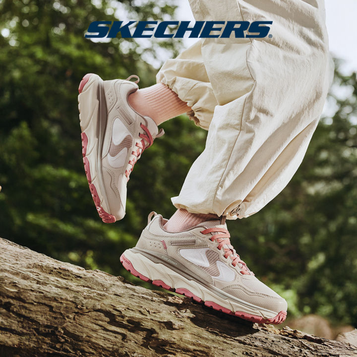 Skechers สเก็ตเชอร์ส รองเท้าผู้หญิง Women D'lux Journey Outdoor Shoes ...