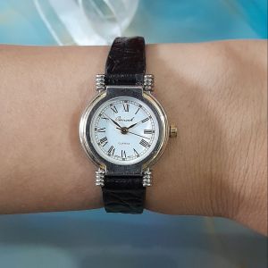 Đồng hồ nữ Osirock dây da second hand si nhật đã qua sử dụng