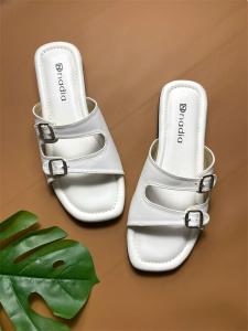 Nadia|| sandal cewek kekinian premium flat motif Amara
