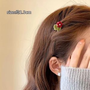 กิ๊ฟติดผมหน้าม้าผู้หญิงสวยๆน่ารักข้างประดับดอกไม้ผ้าฤดูใบไม้ร่วงและฤดูหนาวสำหรับงานเลี้ยงกิ๊บปากเป็ดงานเทศกาล