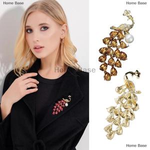 [COD] Home Base Fashion Peacock Brooches For Women Clothing Coat Party Accessories Gifts
