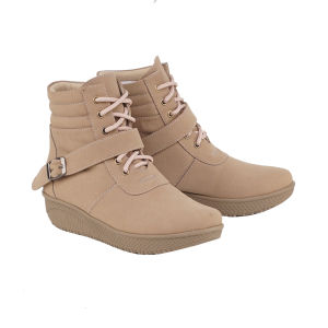 Sepatu Boots Wanita Terbaru BP  0446 Cream Specta