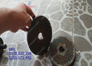 Sàng ép cám viên 2ly ép cho gà con ăn