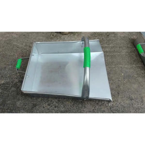 Gào xúc lúa Gào xúc nông sãn bằng tôn loai to (40x31x9 cm)