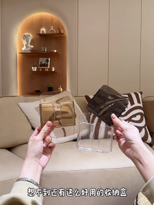 Dính Giá điện thoại treo tường tiết kiệm không gian thiết kế cho văn phòng nhà cửa tổ chức với sạc khe cắm và lưu trữ đa chức năng