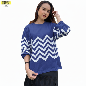 GudangFashion18 - Atasan Kaos T-shirt XL Oversize Katun 24s Baju Lengan Panjang Kerah Kelim Motif Printing Garis Belahan Slit Muslimah Jumbo Korea GF05 Zigzag Longsleeve Jumbo Big Size Basic Wanita // Terlaris // COD