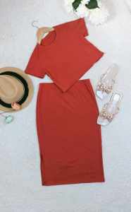 Maternity Knitted Top and Skirt with Slit