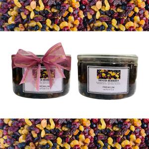 Mixed Berries ( cranberries  blueberries  natural raisins and golden raisins) in a jar (250 grams) - ideal for gift - Imported from USA
